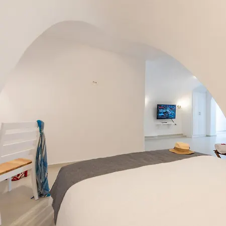 Argyro And Diogenis *